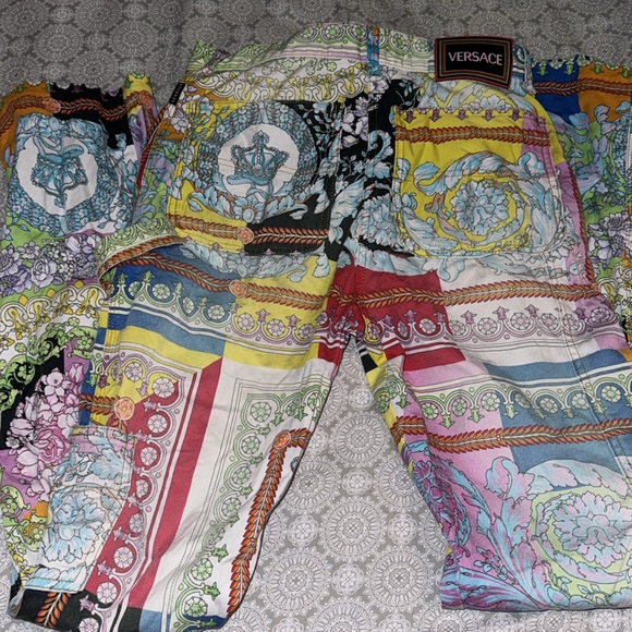 Woman’s Versace pants - Picture 5 of 5